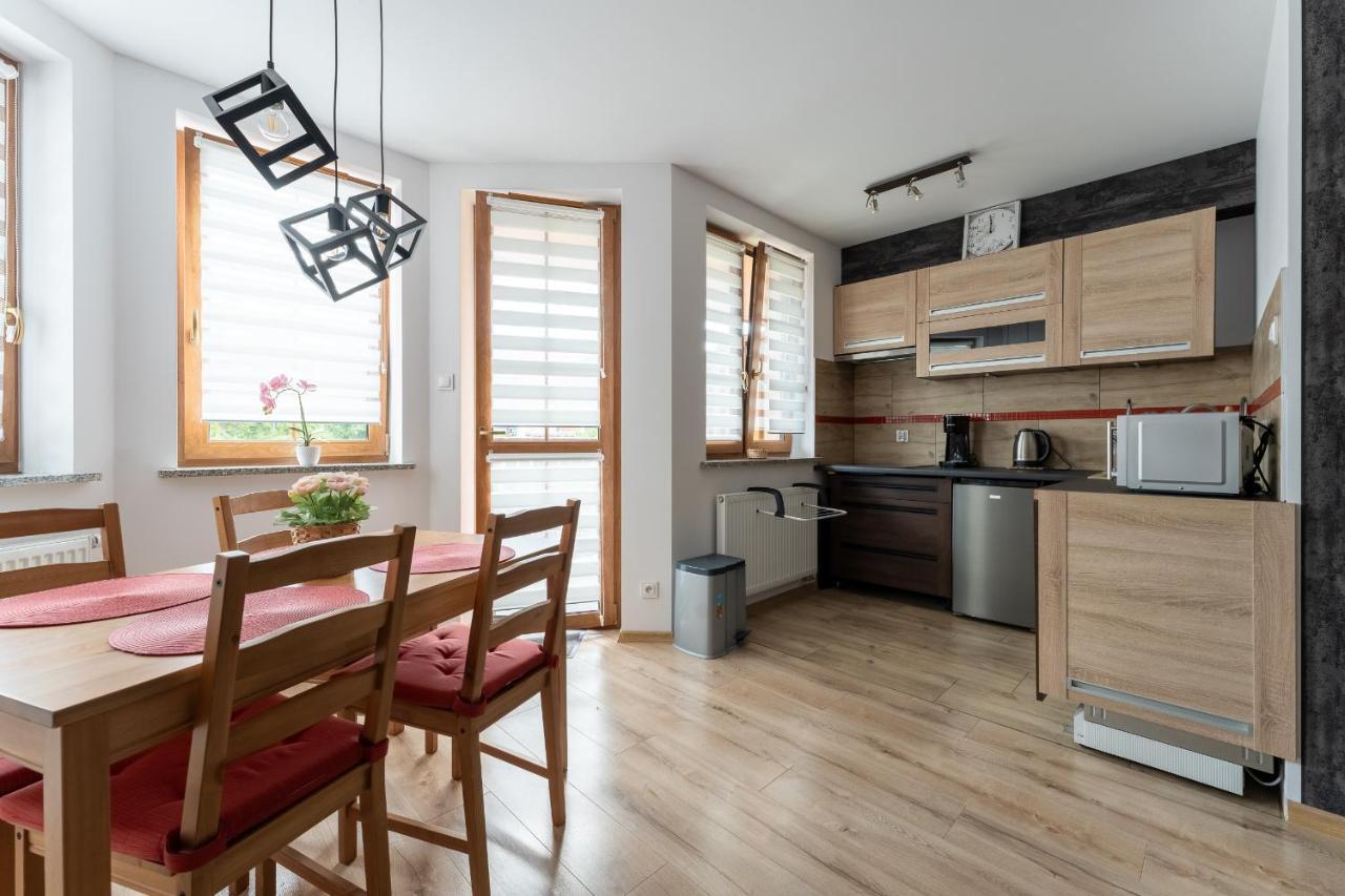 קרפאז' Apartament Strefa Centrum - Z Prywatnym Parkingiem - Space Apart מראה חיצוני תמונה